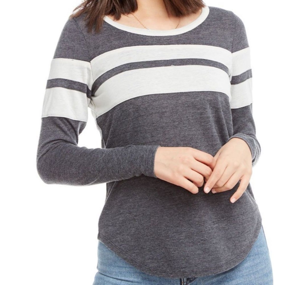 CHASER Blocked Long Sleeve Shirttail Crewneck Tee Small