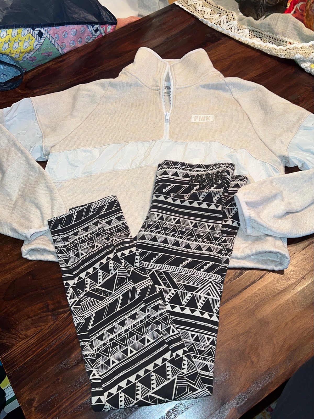 Womens Pink Victoria's Secret crop sweatshirt and geometric leggings Small Bin69