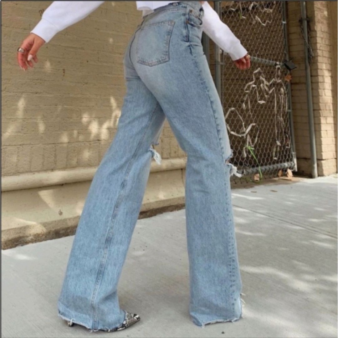 ZARA the 90s full length distressed jeans in Chelsea blue sz 2