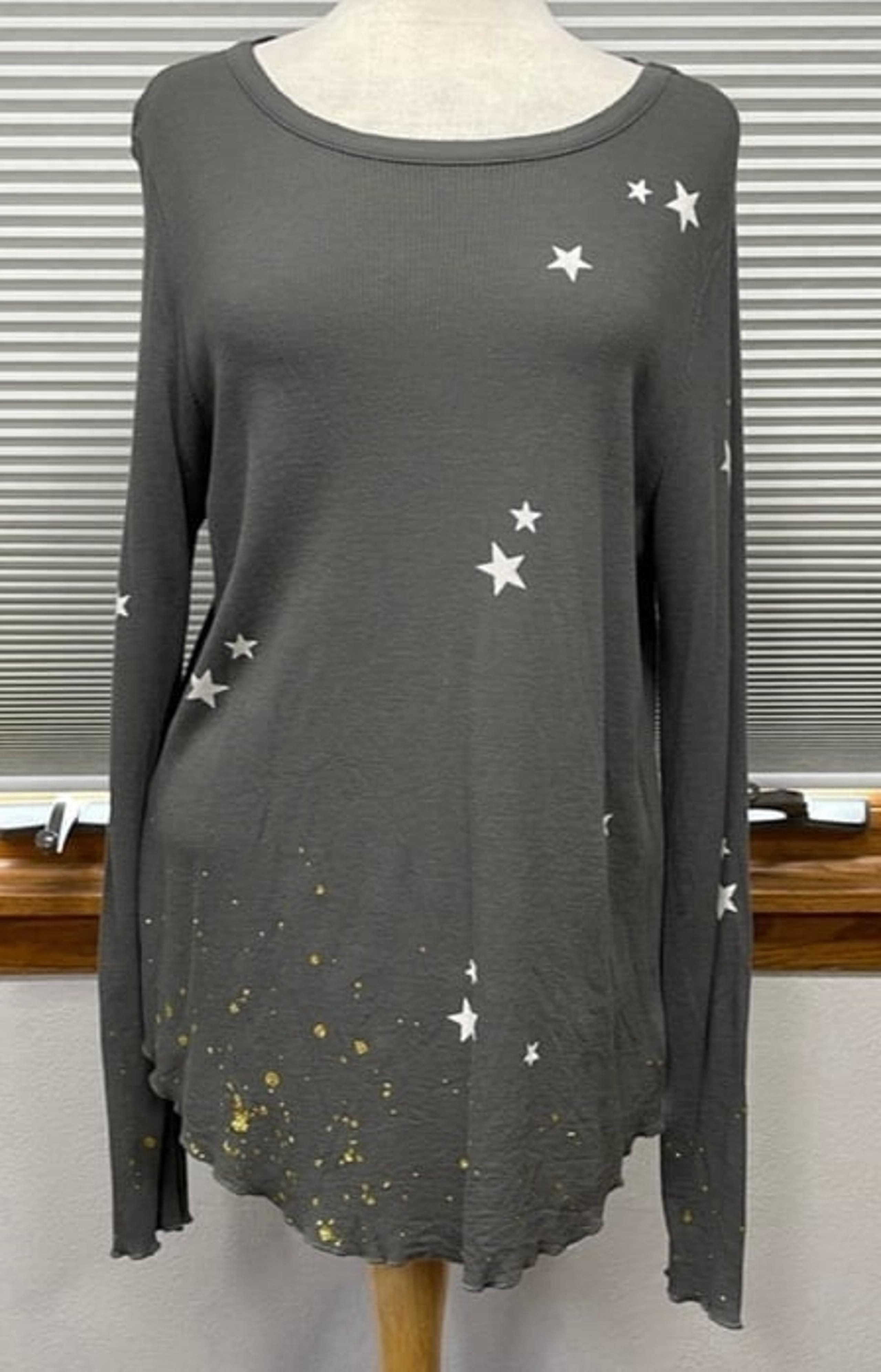 Chaser Gray with White Star and Gold Print Long Sleeve Shirt/Tunic