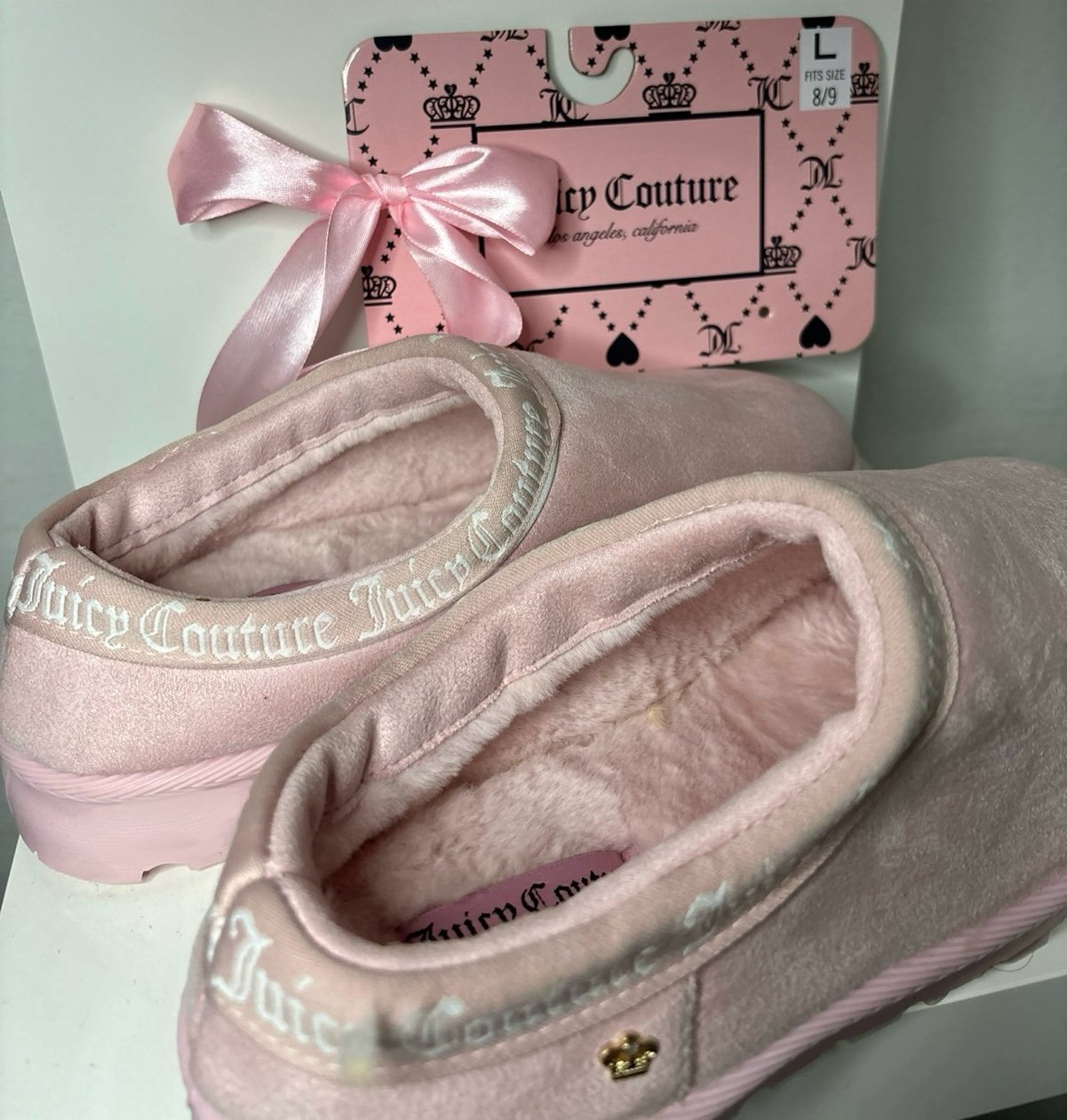 Juicy Couture pink slippers