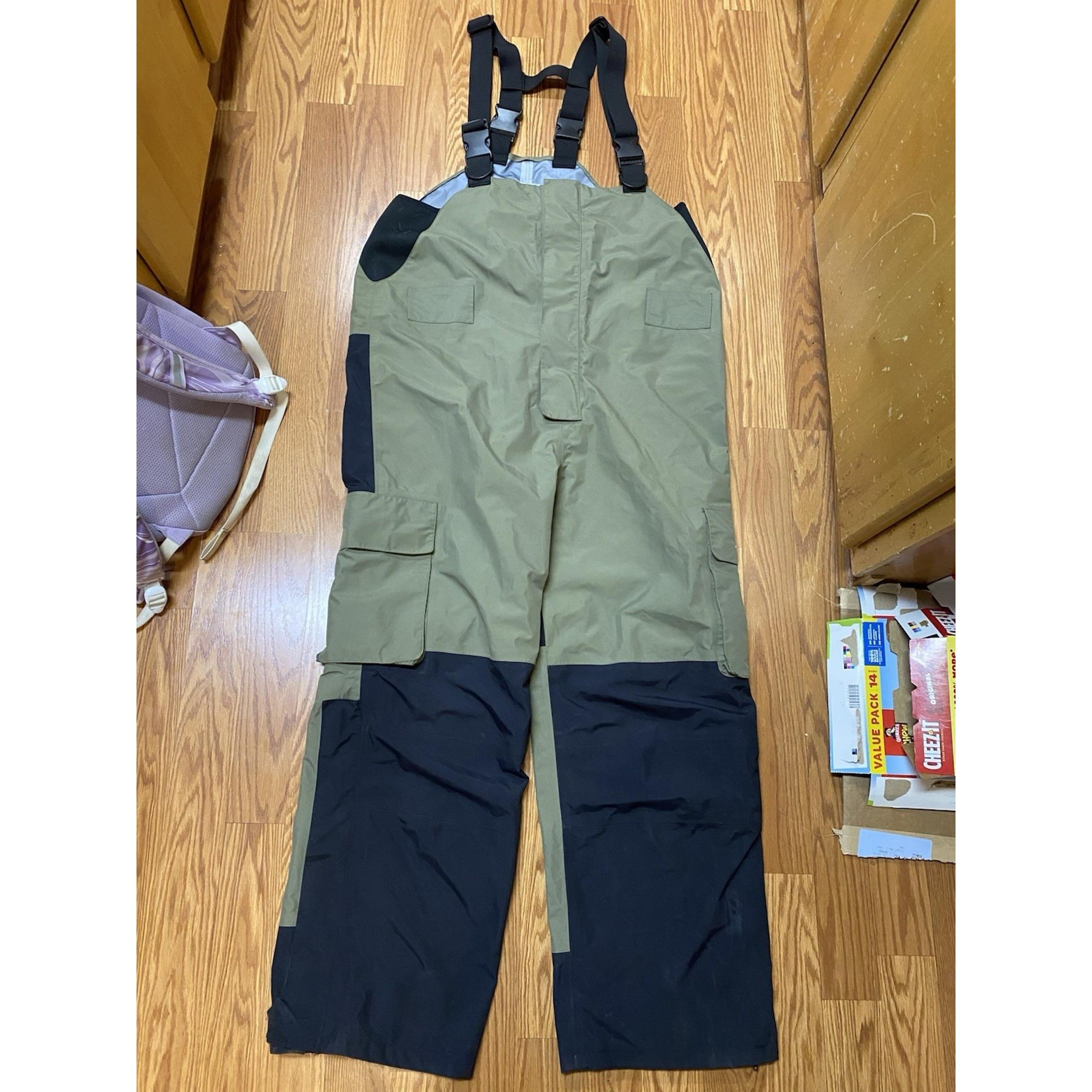 Wright & McGill Essentials Big Horn Guide Bibs Men M 4 Layer Waterproof Aquaflex