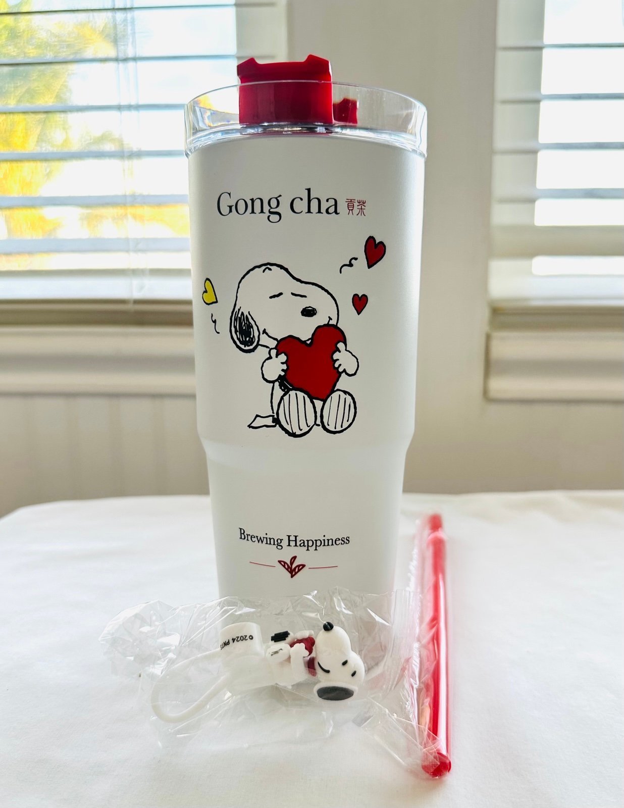 Exclusive Snoopy Tumblr with Straw and Snoopy Straw Topper
