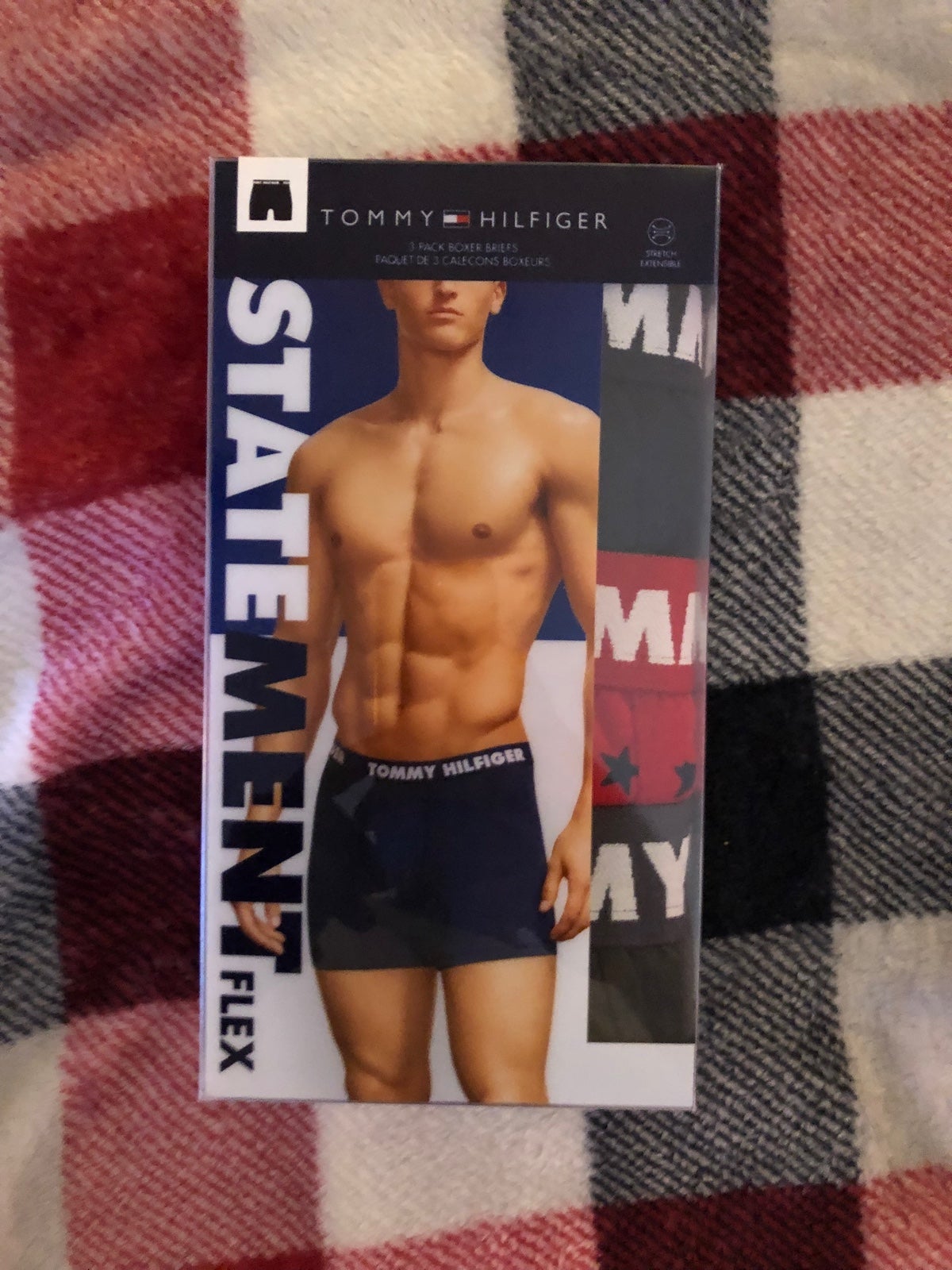 Tommy Hilfiger