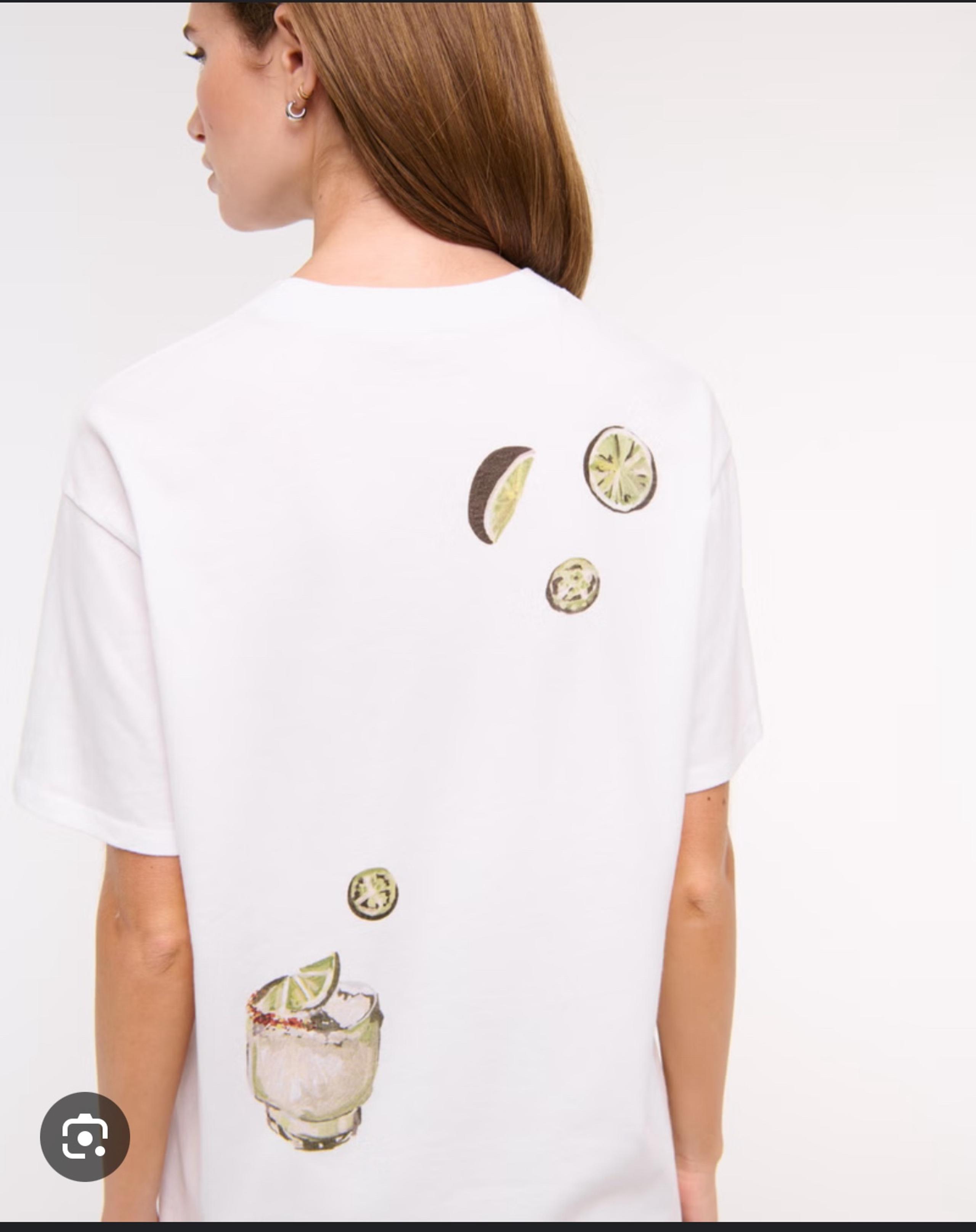 Abercrombie & Fitch Extra Spicy Margarita Oversized White Short Sleeve Tee Shirt