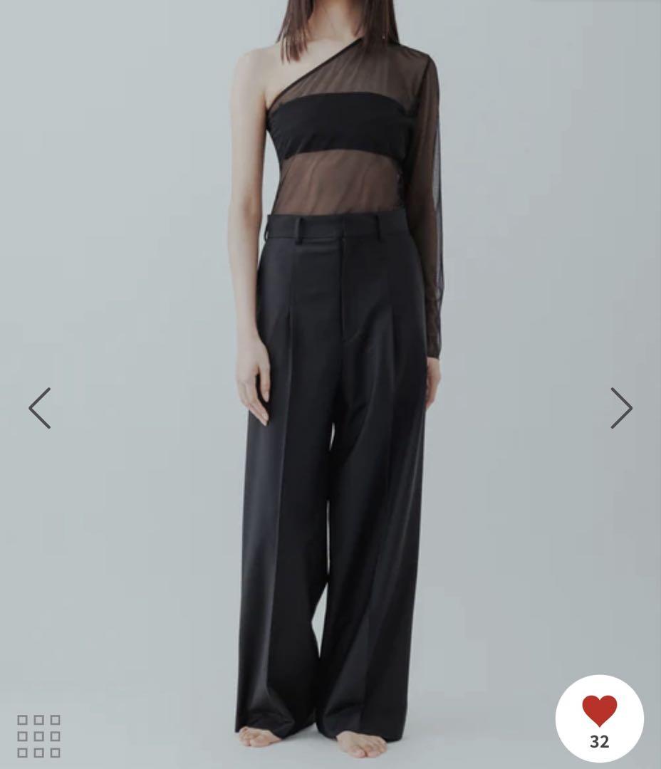 yo BIOTOP One shoulder sheer bodysuit