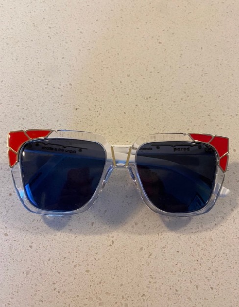 Charlie & The Angels sunglasses - clear/gold/red- solid gray lenses white temple