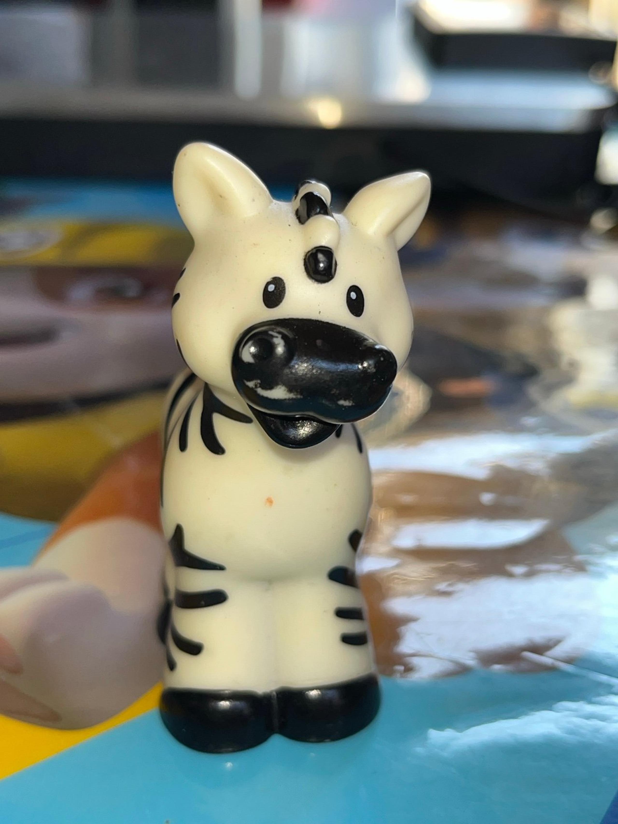 Fisher Price Little People Zebra Zoo Ark Male Animal