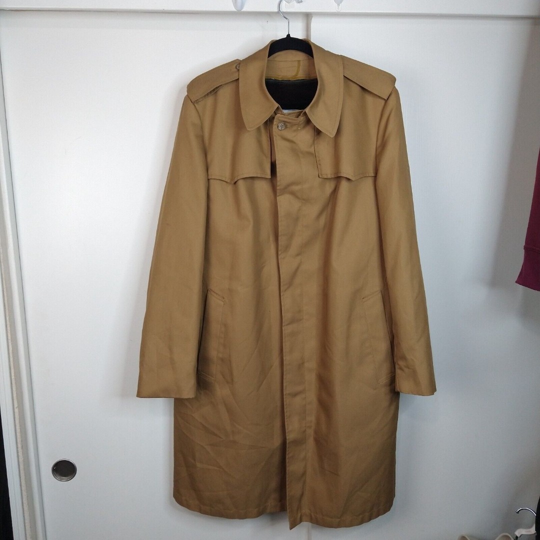 Vintage London Fog Fur Lined Trench Coat Maincoats Men's Size 44 Long Tan Brown