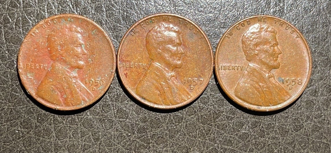 Set of Vintage U.S Lincoln Wheat Pennies