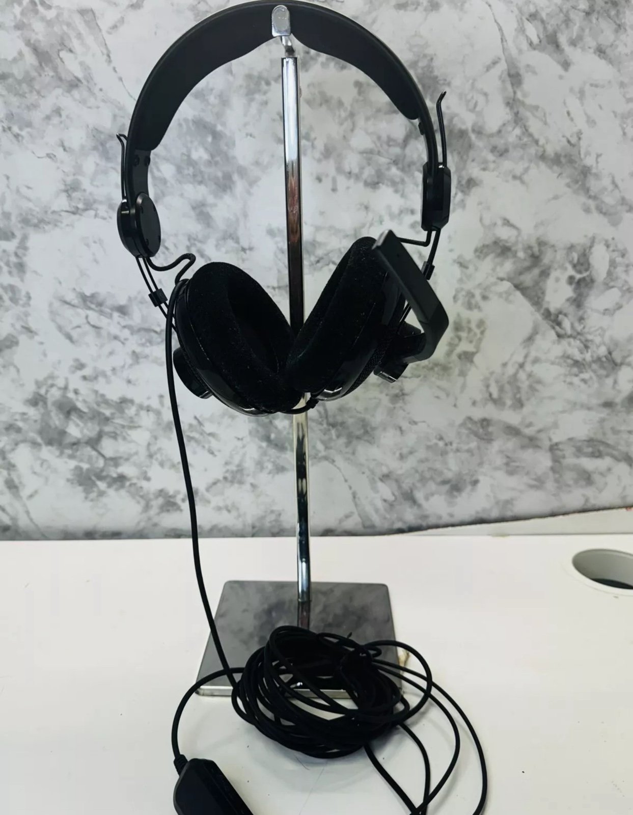 Razer Carcharias Black Headband Headsets