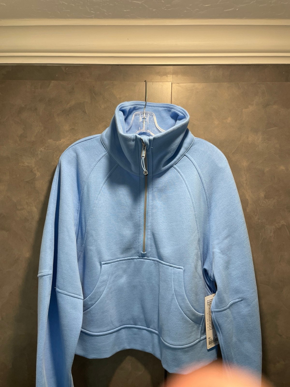 Lululemon Scuba Oversized Funnel Neck size M/L