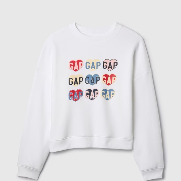 NWT GAP Oversized Gap Logo Sweatshirt COLOR WHITE HEART