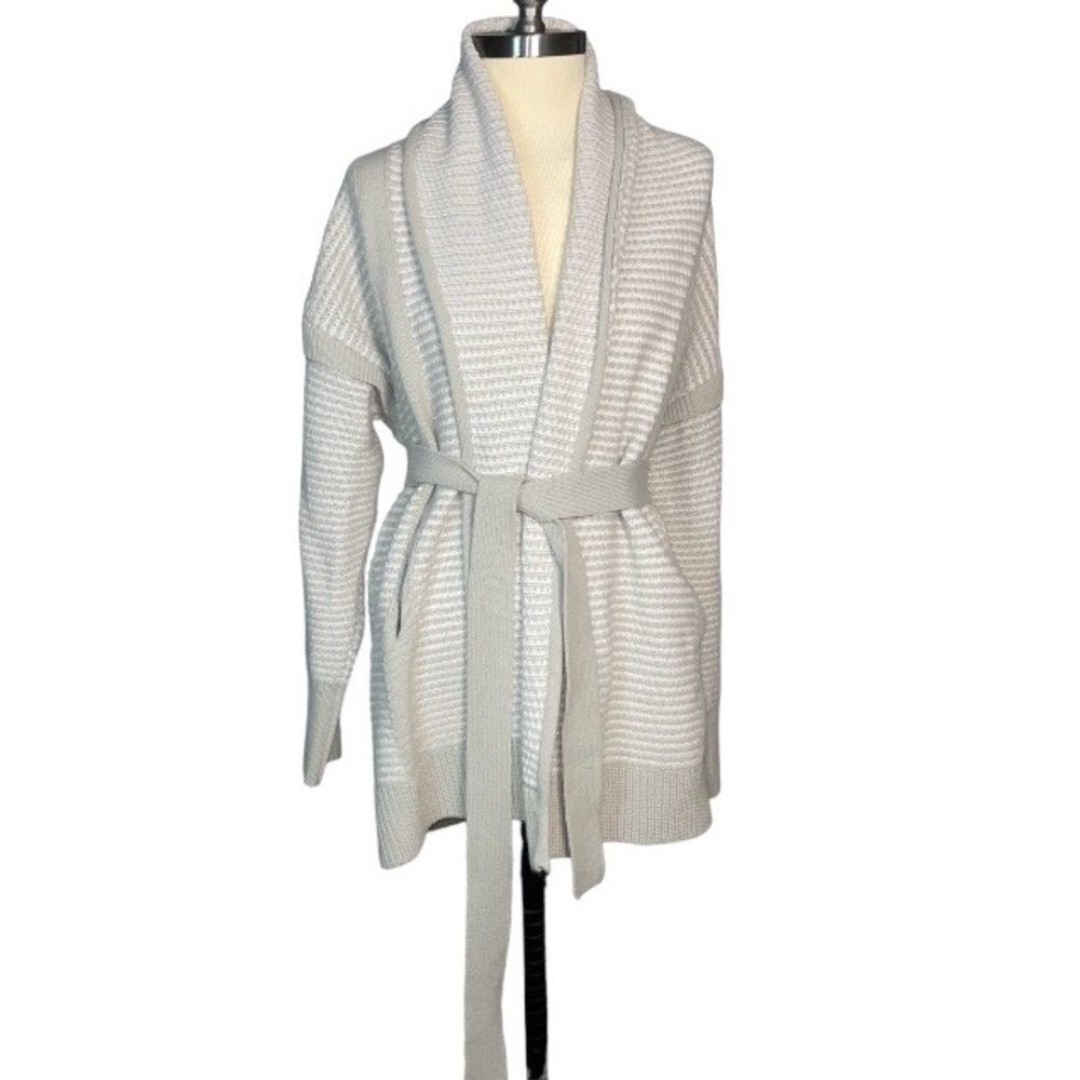 Simply Vera Wang Cozy Cardigan Sweater Women’s Size medium gray with belt winter