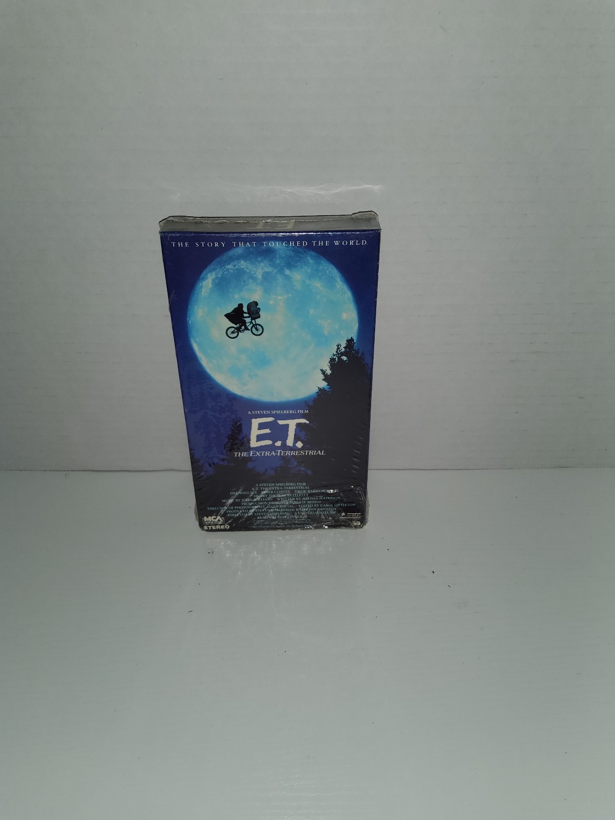 E .T VHS