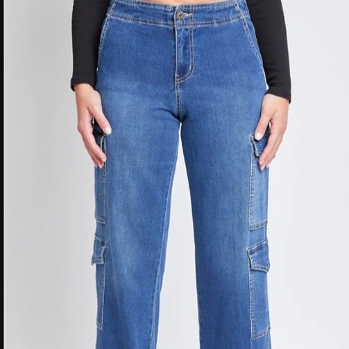 YMI JUNIOR WIDE LEG DOUBLE CARGO POCKETS JEAN size 13/31