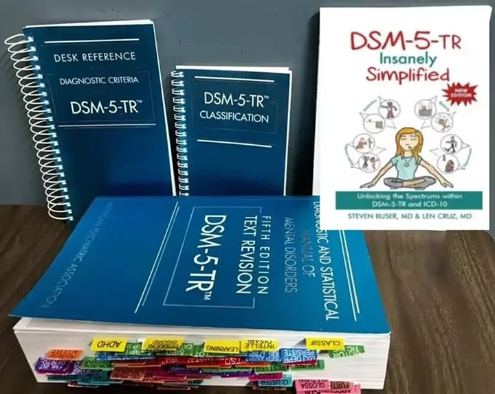 M 5 T DSM 5 TR + Index tab, Desk Reference Spiral, Classification & DSM SIMPLIFI