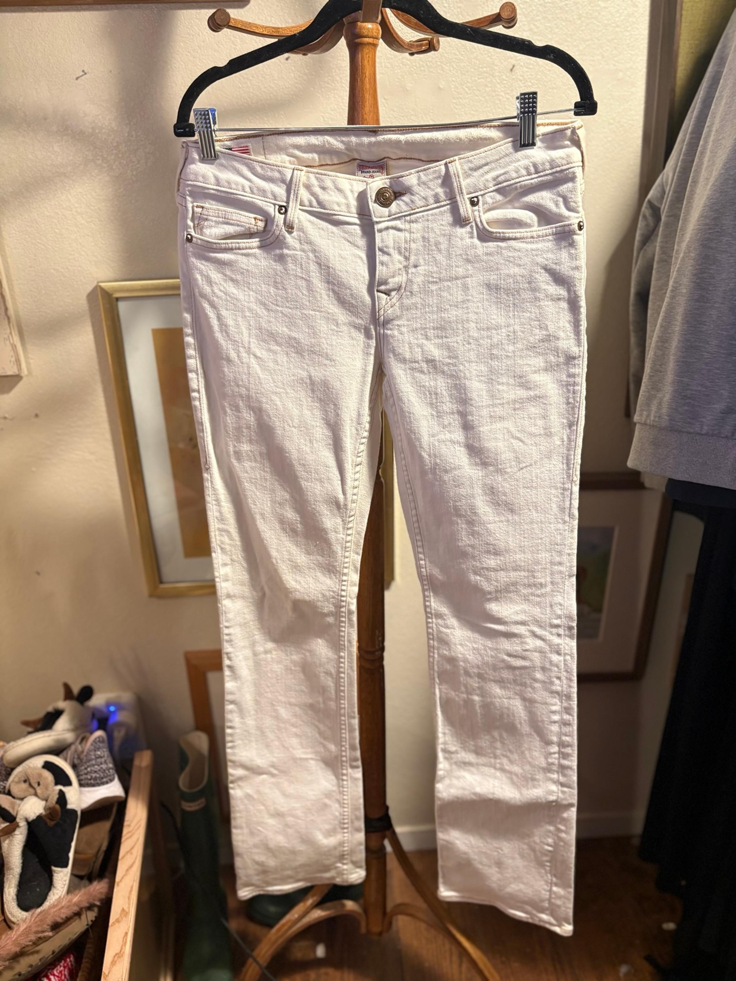 True Religion Women’s Jennie Mid Rise Curvy White Skinny Jeans (30)