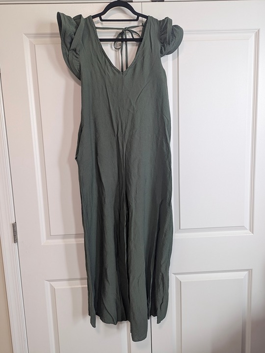 Elegant Italian Green Jumpsuit NWOT