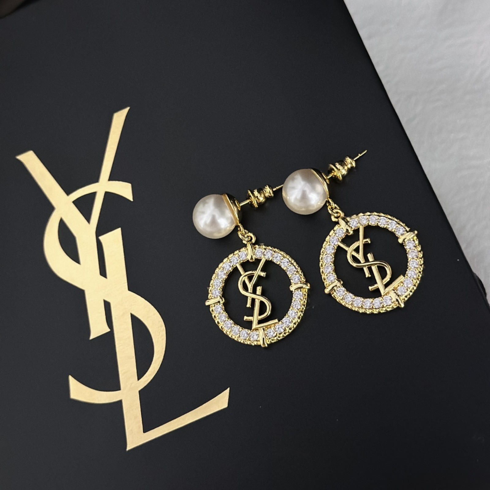 pearl circle earrings