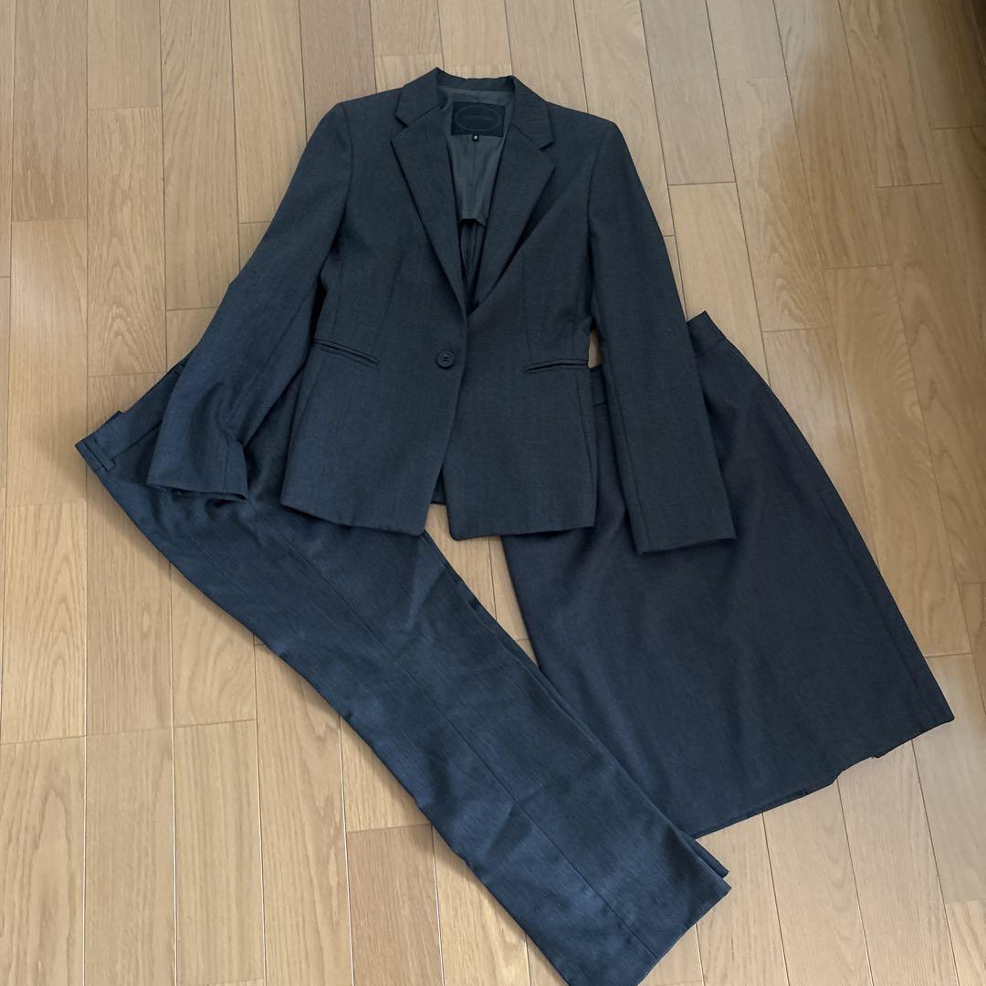 UNTITLED Pantsuit Skirt Size 2