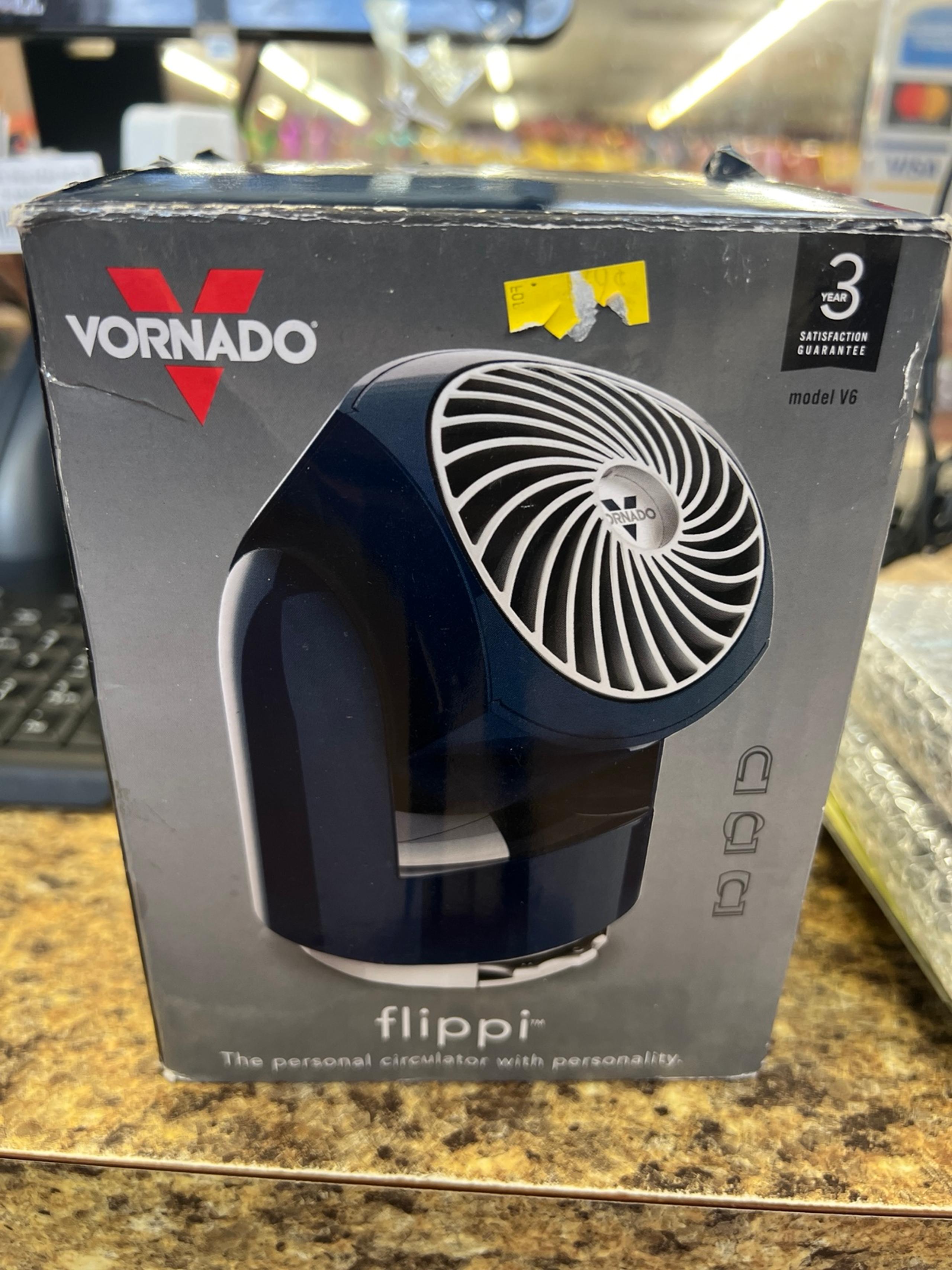 Vornado Flippi V6 Compact Blue Oscillating Vortex Airflow Circulator Fan