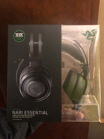 Razer Nari Essentials Gaming Headset