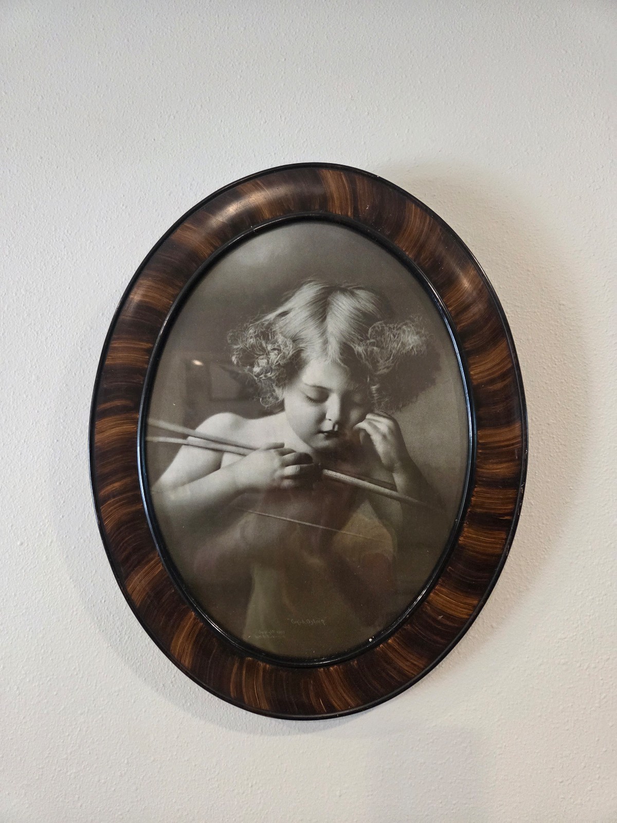 Framed Cupid Asleep Baby Girl Tiger Wood Oval 1897 MB Parkinson 19"× 15 "  Glass