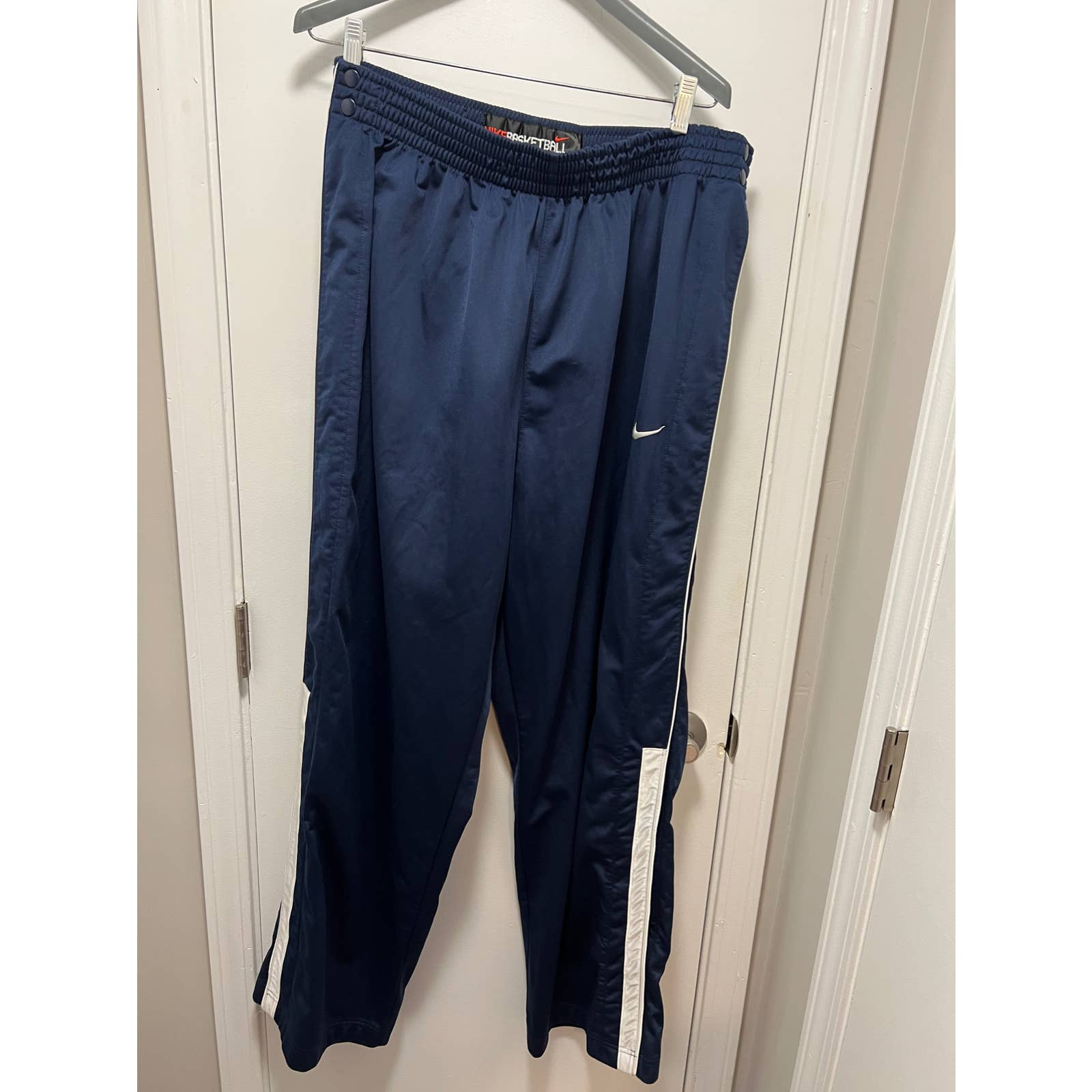 * Nike Men Vintage Rare joggers, X-large