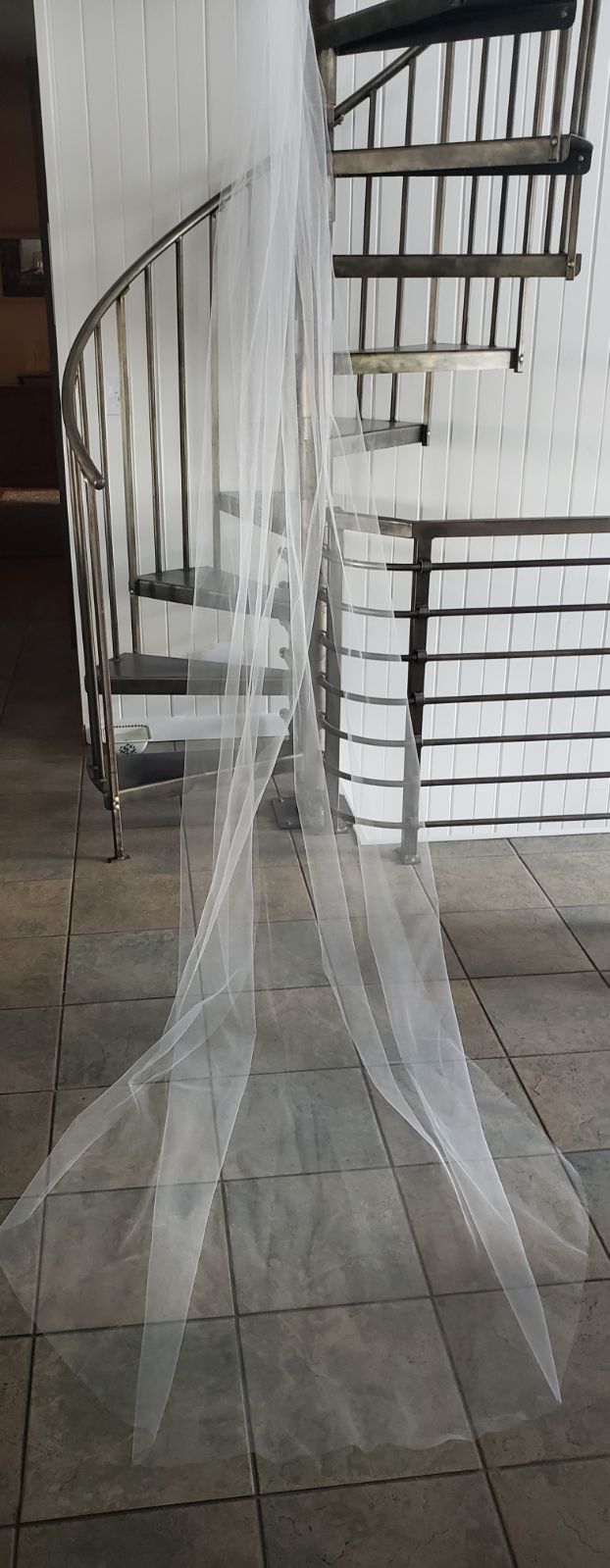 Wedding veil and pearled tiara