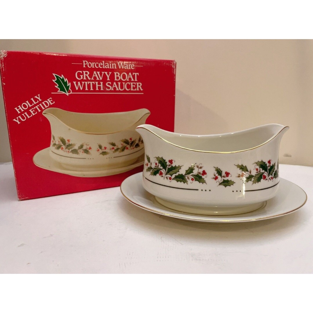 Vintage Holly Yuletide Porcelain Gravy Boat Original Japan Christmas -NEW