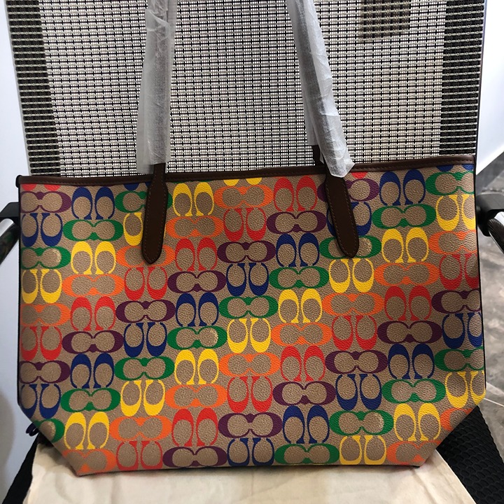 Coach Rainbow tote QB5611 Coach Rainbow tote QB5611