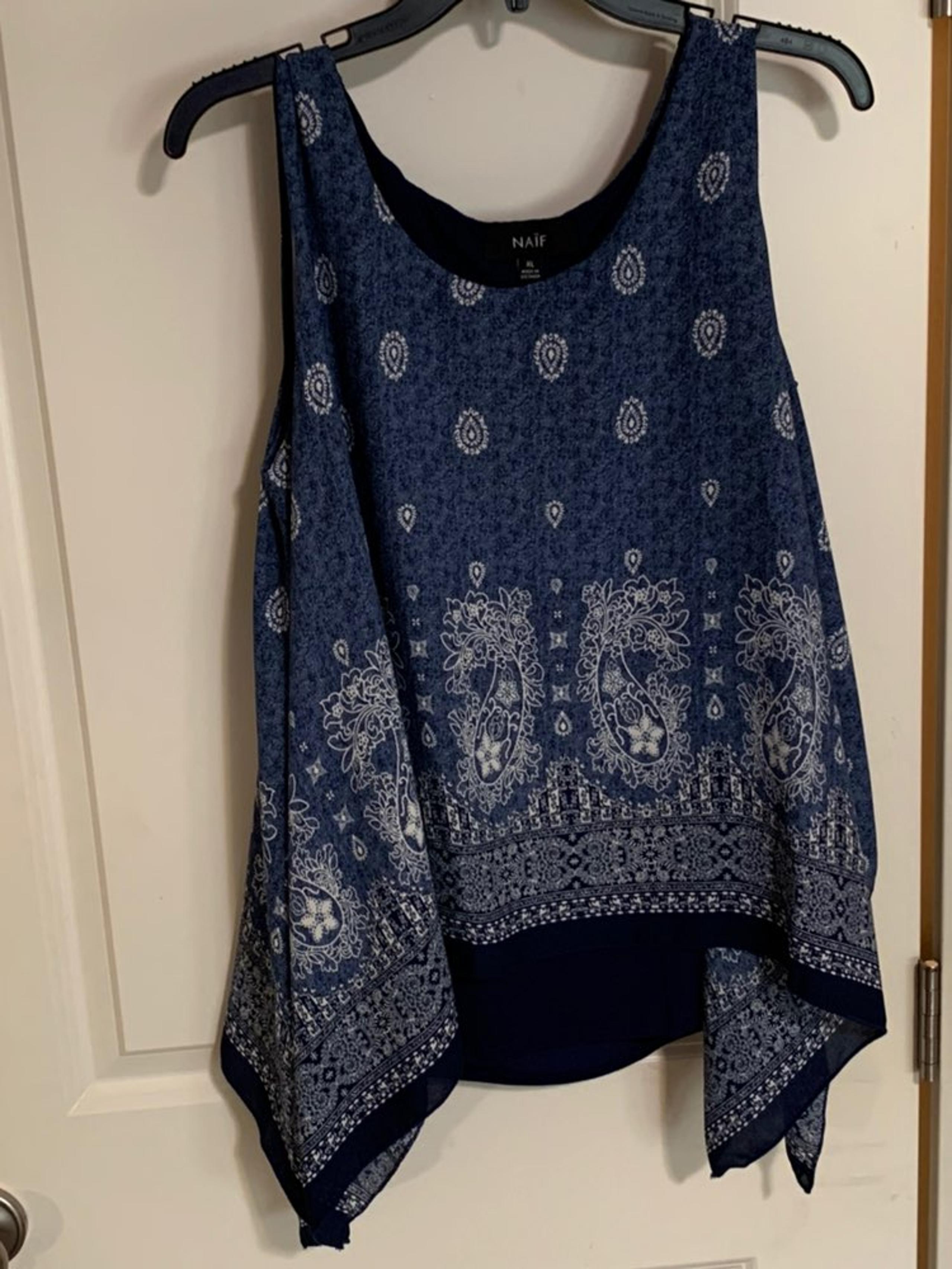 Naif Womens Top Size XL