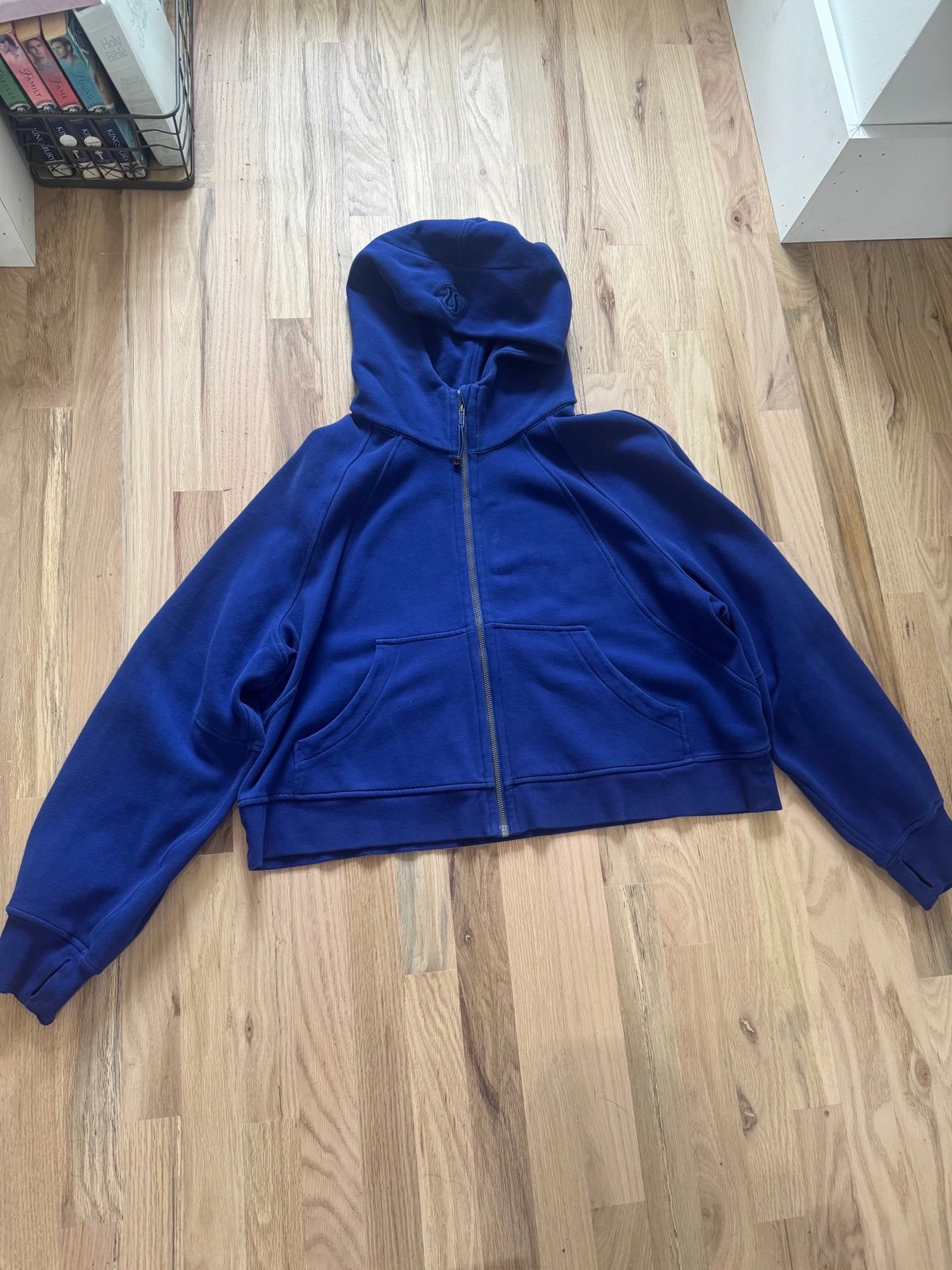 Lululemon full zip scuba