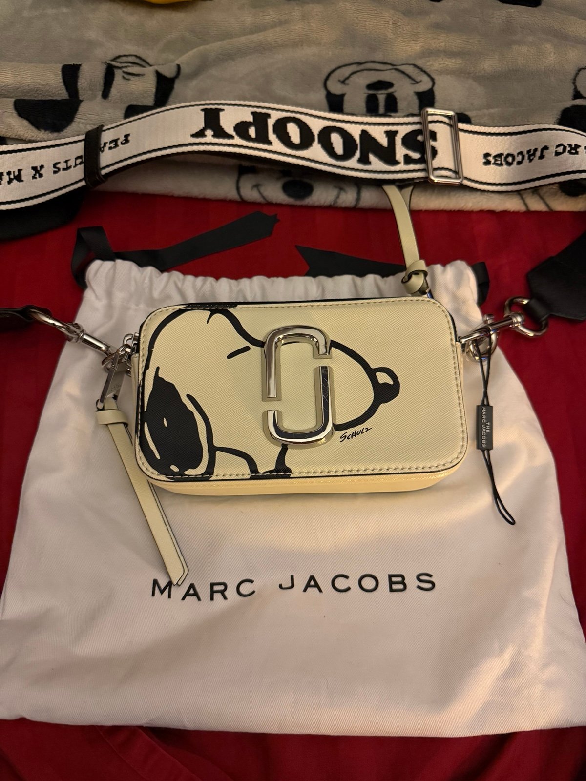 Marc Jacobs peanuts purse PRICE FIRM