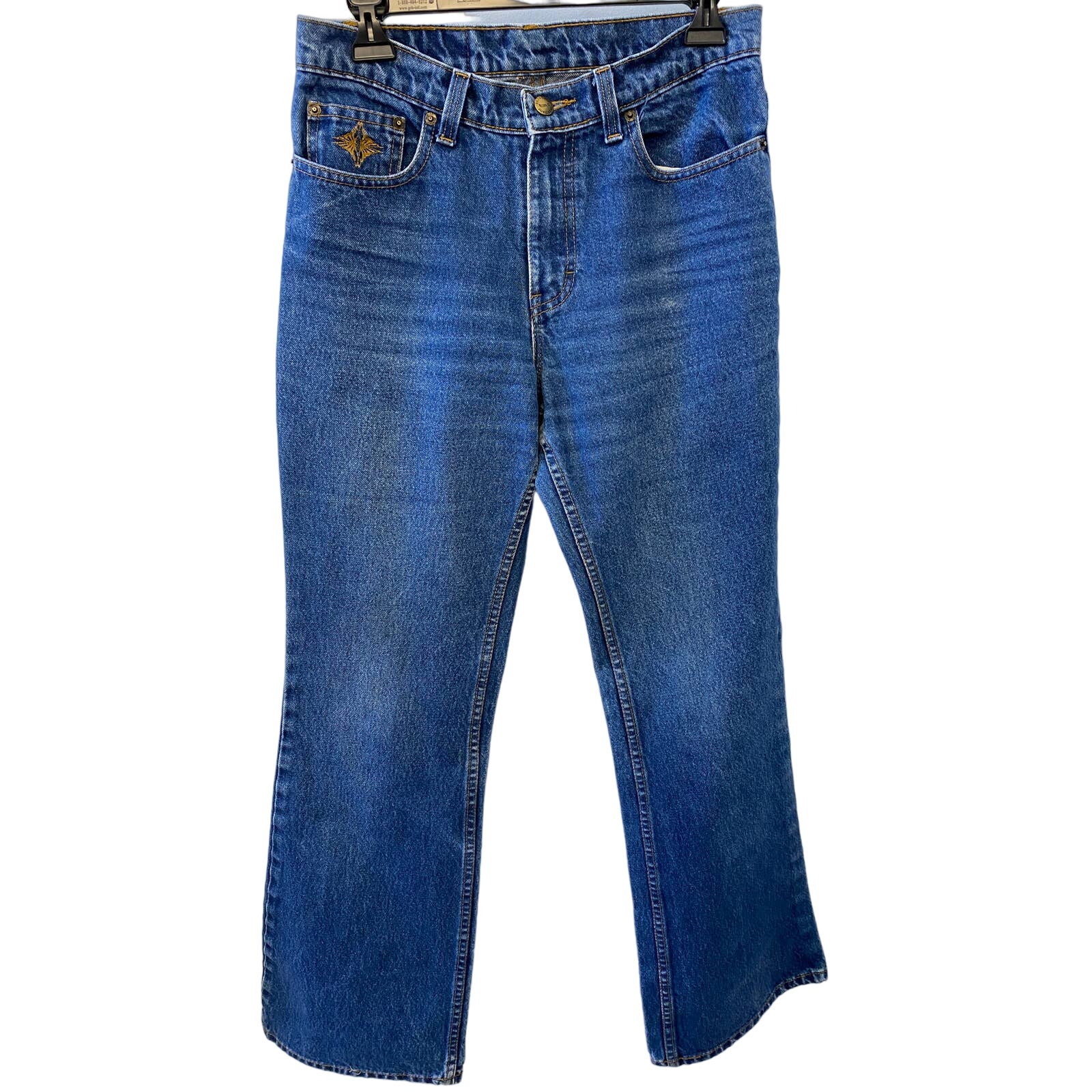 Vintage Jordache women blue jeans big bells embroidered back pockets. C509