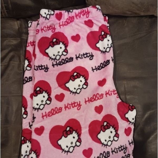 HELLO KITTY Valentines Pajama Pants
