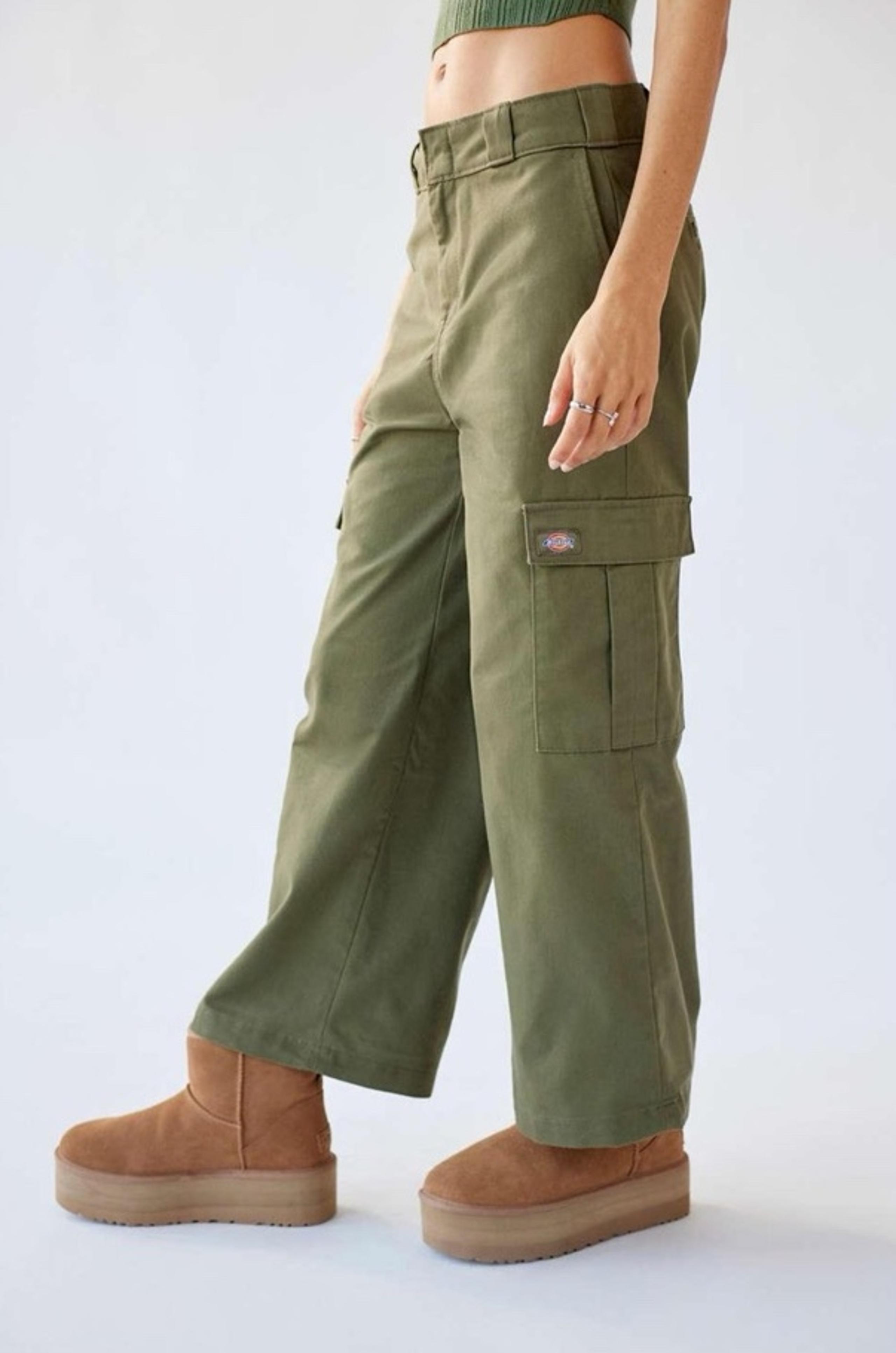 Dickies Hockinson Cargo Pants In Military Green Size 4