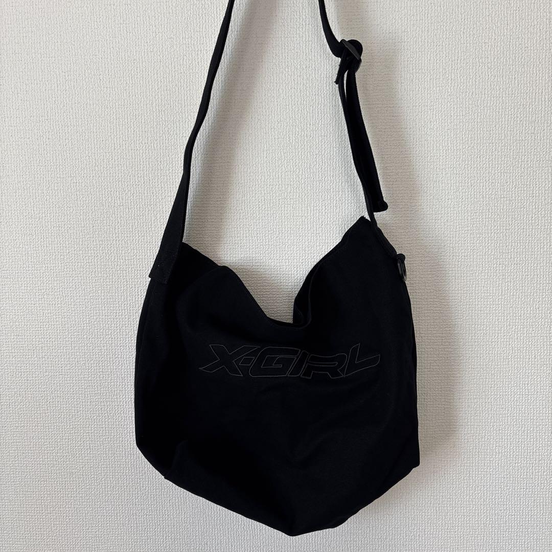 Amazon.com: X-Girl OVAL LOGO MESSENGER Bag, Women's, Black