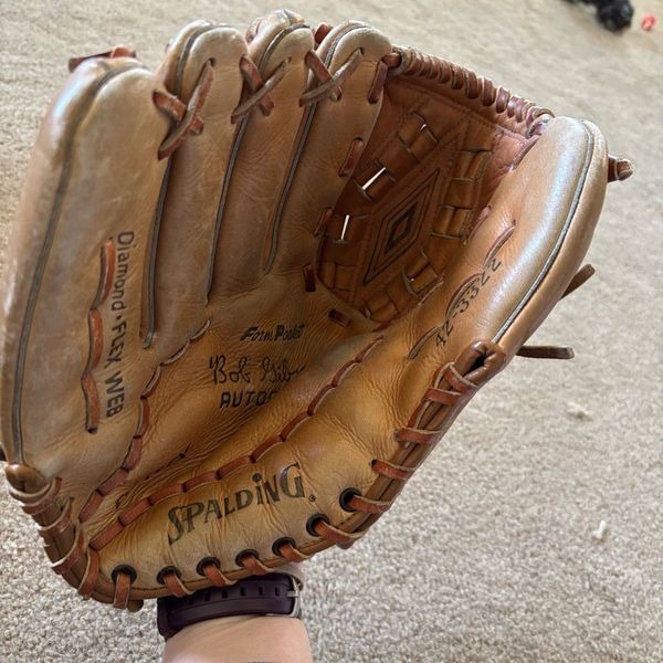 Spalding Bob Gibson Model 42-3322 12” LHT Baseball Glove