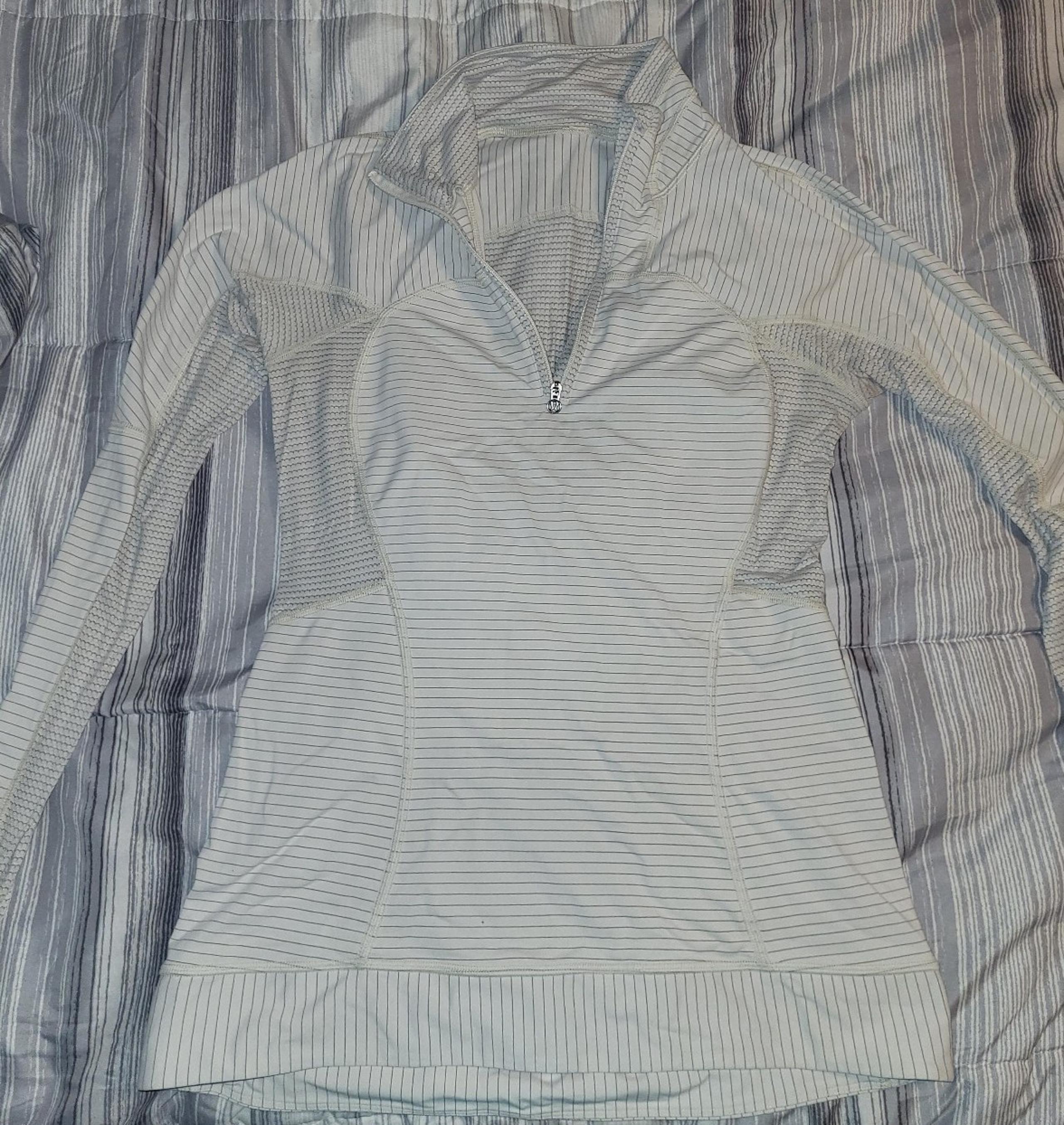 Lululemon size 6 athletic jacket