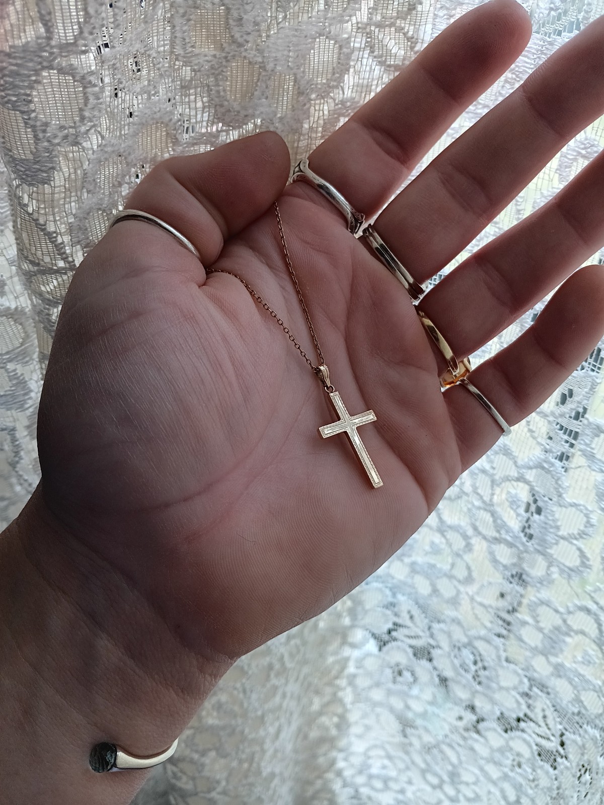 10kt vintage gold cross pendant and chain