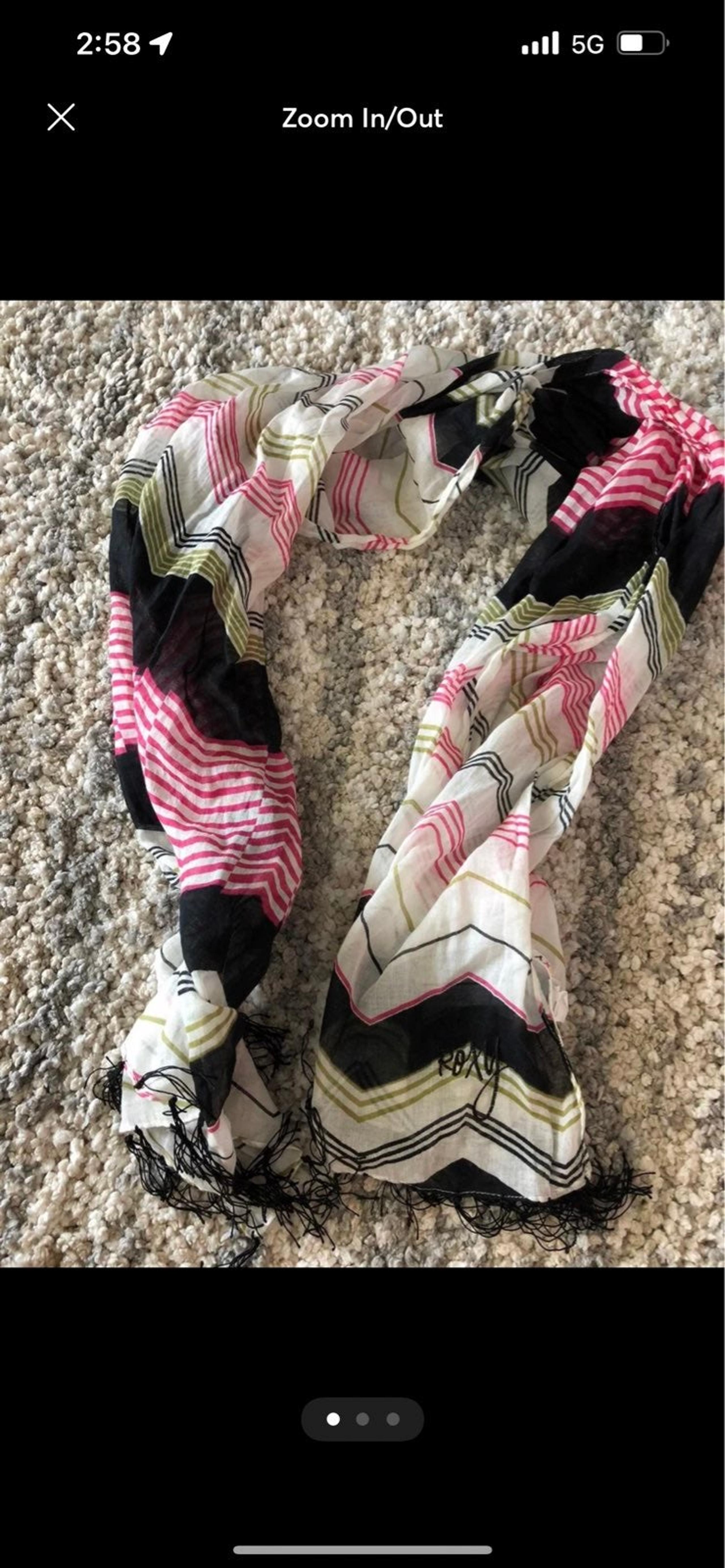 Roxy Scarf