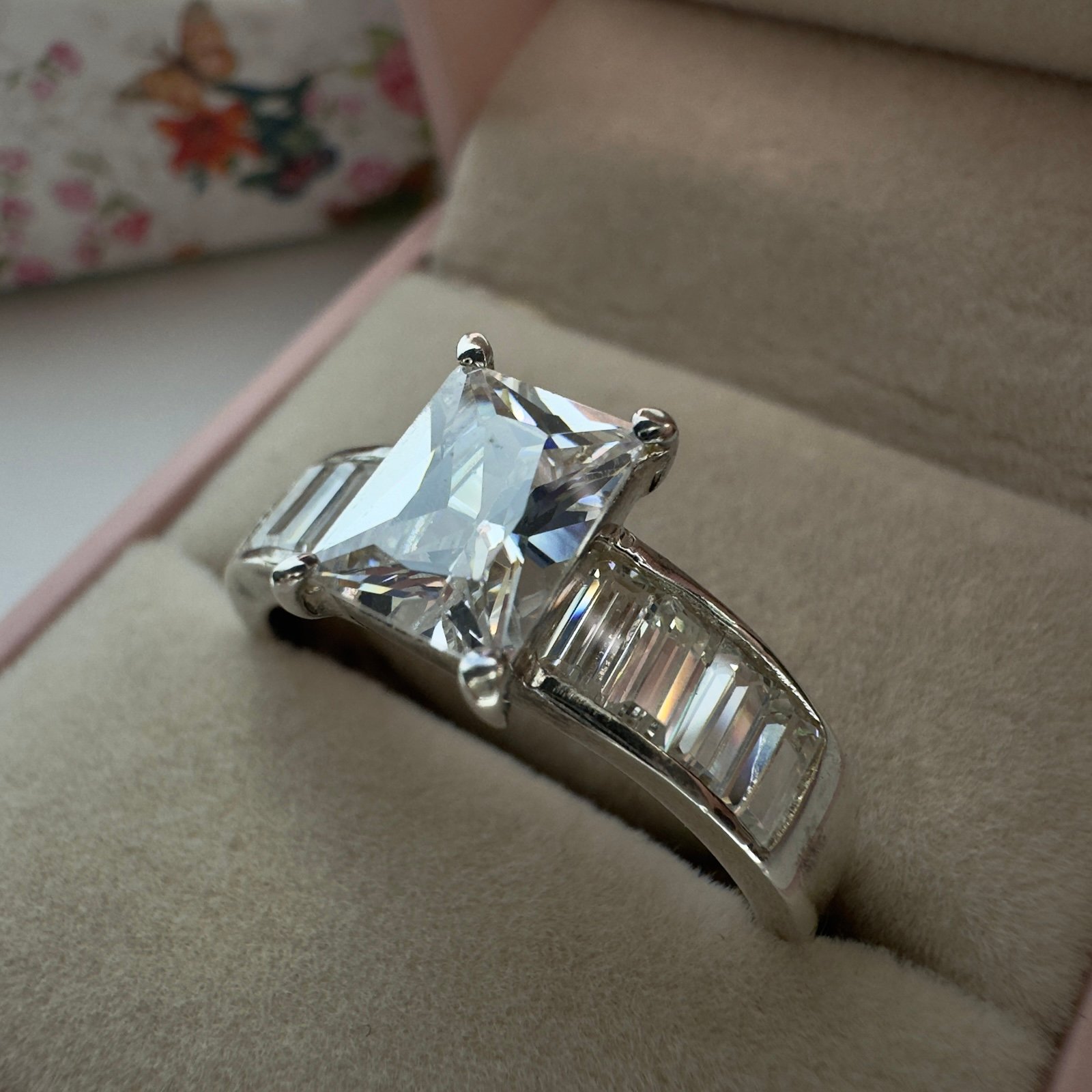 Stunning Vintage Size 11-11.25 Emerald Cut Ring Solid 925 Sterling Silver Channe