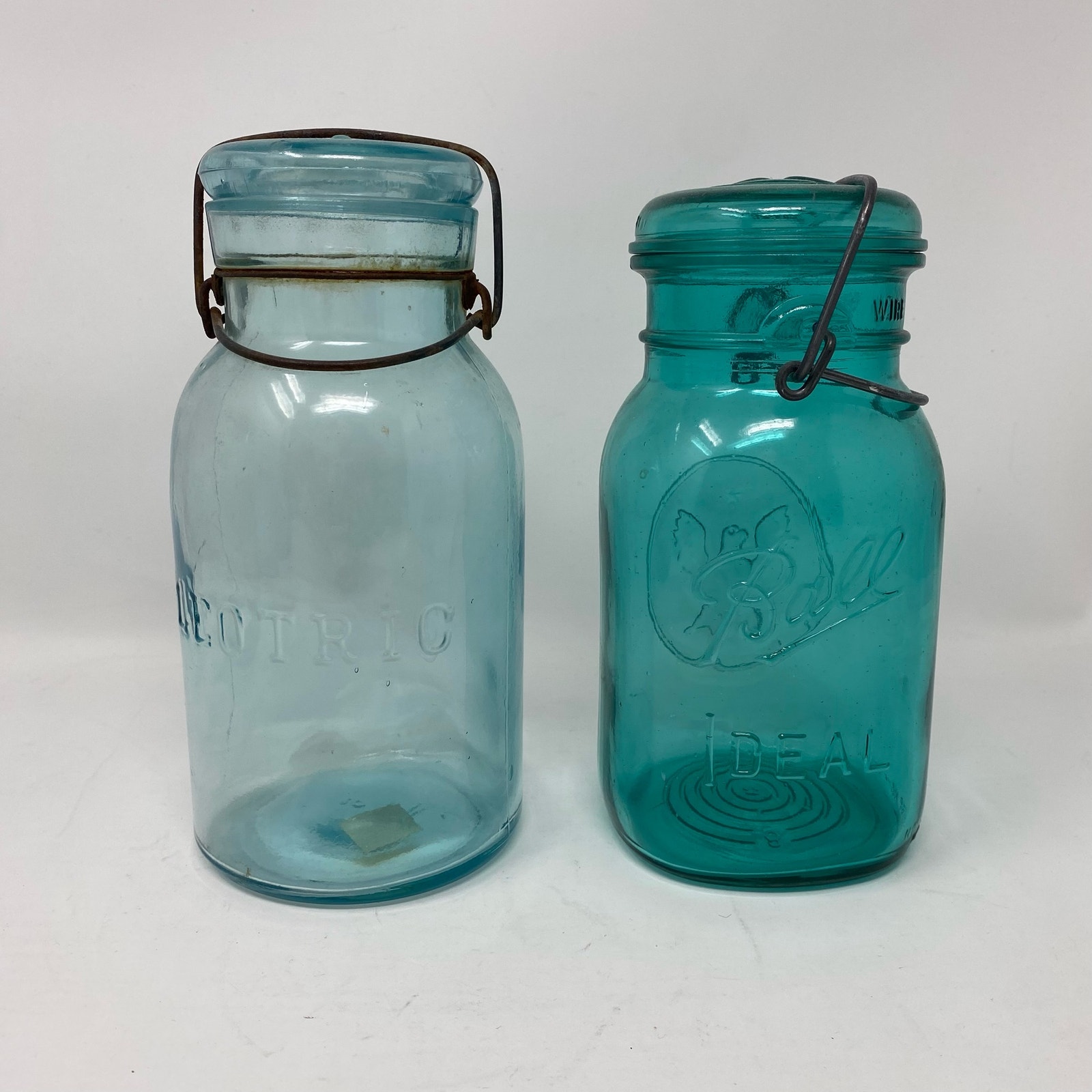 Blue glass Ball jars Set of 2 Leotric canning jars