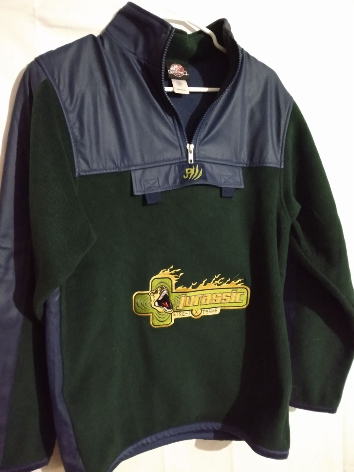 Rare Boys Jacket Sweatshirt Fleece Jurassic Street Extreme Jurassic Park Movie