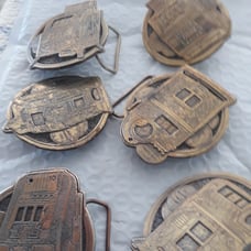 Vintage collectables belt buckles 6