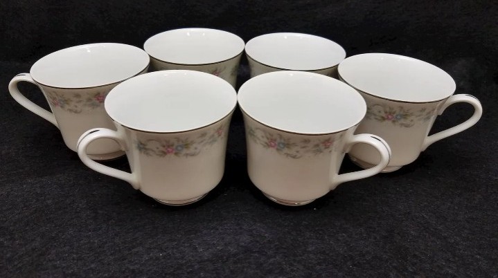 Royal Gallery Floral China Tea Coffee Cups Made in Japan set of 6 white silver