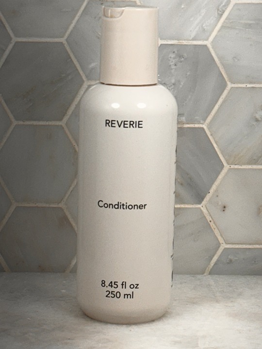 REVERIE-Natural Nourishing Conditioner|Sulfate-Free,Silicone-Free, Color-Safe