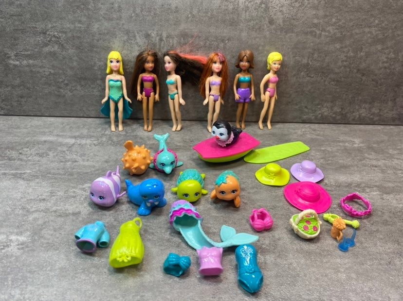 Polly Pocket and Friends Dolls and Beach Fun Accessories Lot